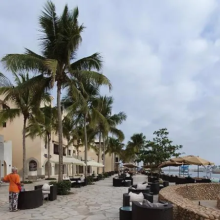 Almuzn Apartment Salalah Exterior photo